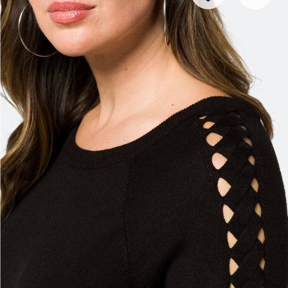 Lety and Me Sonya braided sleeve sweater - Picture 5 of 6